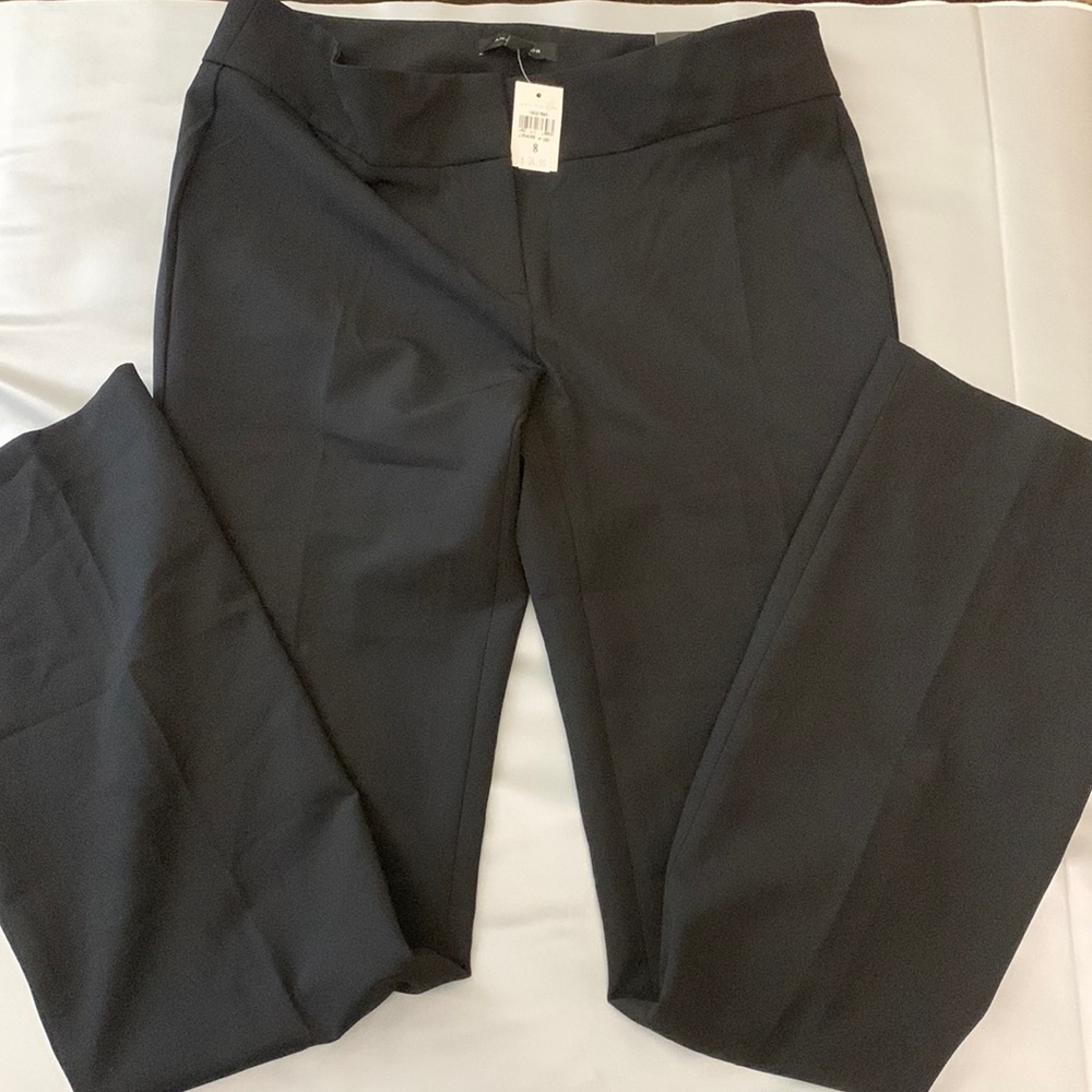 NWT, Ann Taylor, Modern Fit, Black trouser pants, size 8